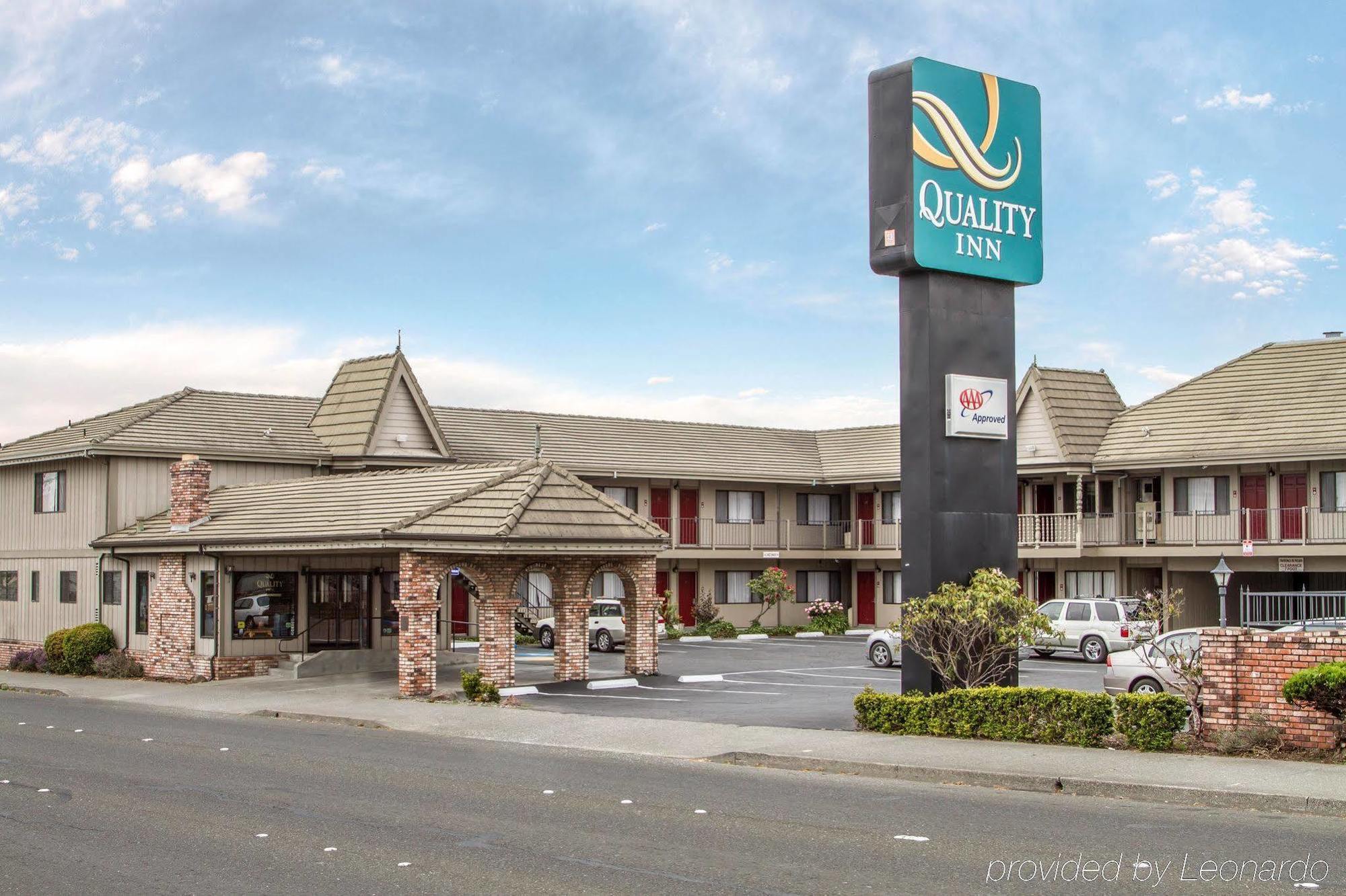 Ramada Bayside Inn & Suites ユーレカ エクステリア 写真