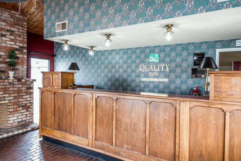 Ramada Bayside Inn & Suites ユーレカ エクステリア 写真