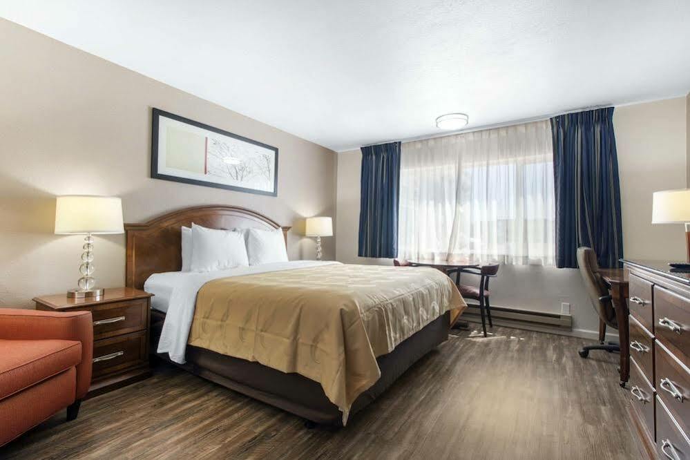 Ramada Bayside Inn & Suites ユーレカ エクステリア 写真